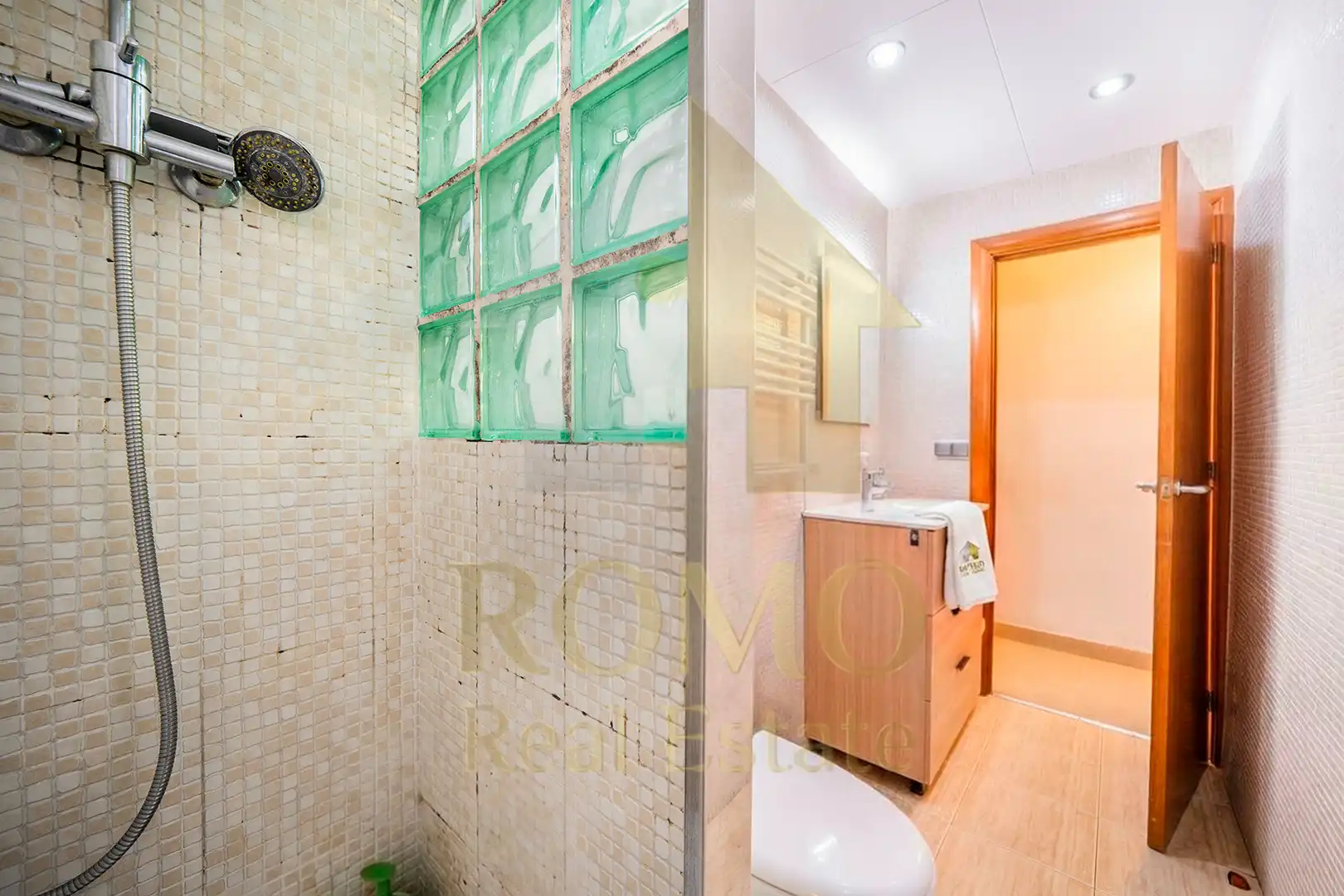 Flat with terrace for sale in Artigues - Llefià, imagen 21