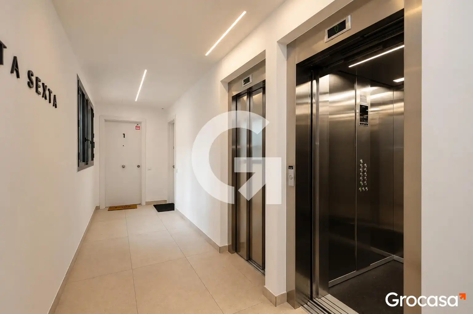 Piso en venta en Barcelona con Aire acondicionado, Calefacción y Terraza