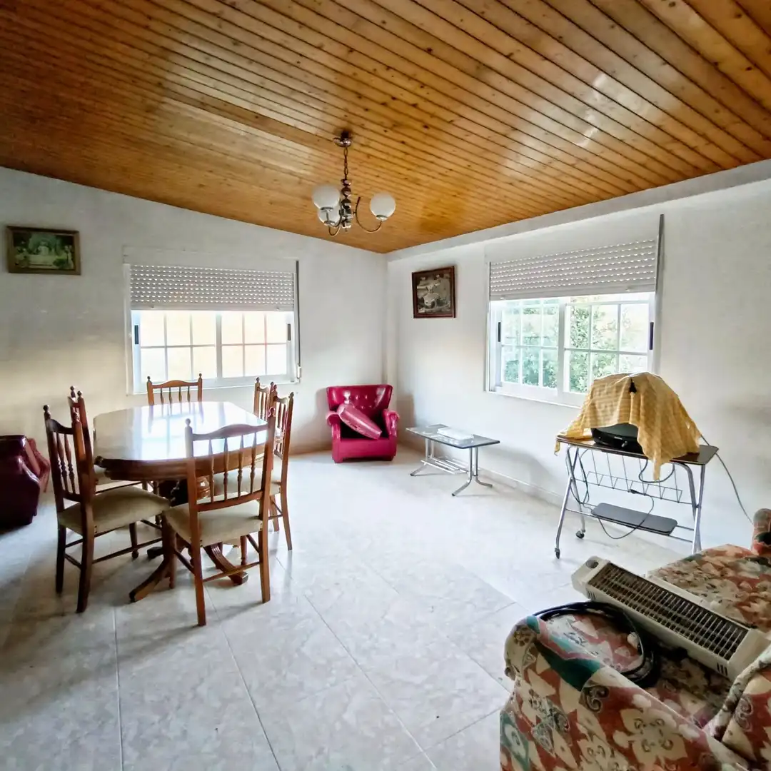 Menjador de Casa o xalet en venda en Cotobade amb Jardí privat