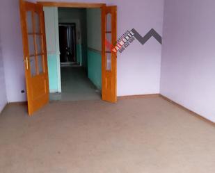 Flat for sale in La Puebla de Montalbán  with Air Conditioner, Heating and Terrace