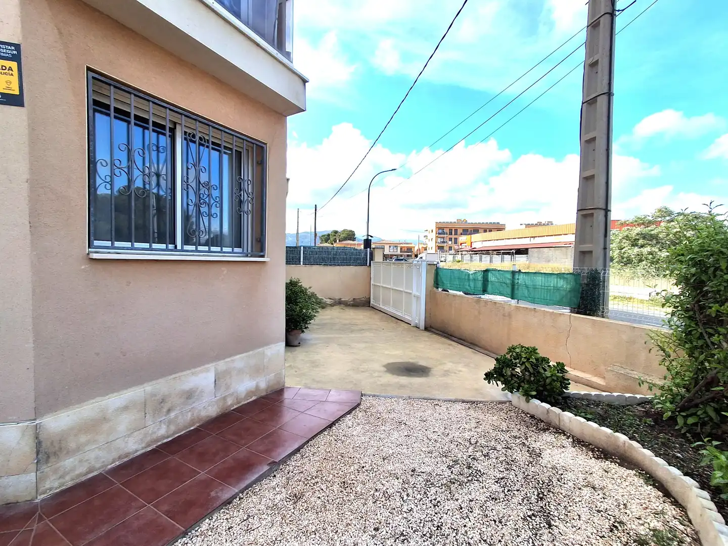 Vista exterior de Planta baja en venta en Mont-roig del Camp con Jardín privado, Horno y Alarma