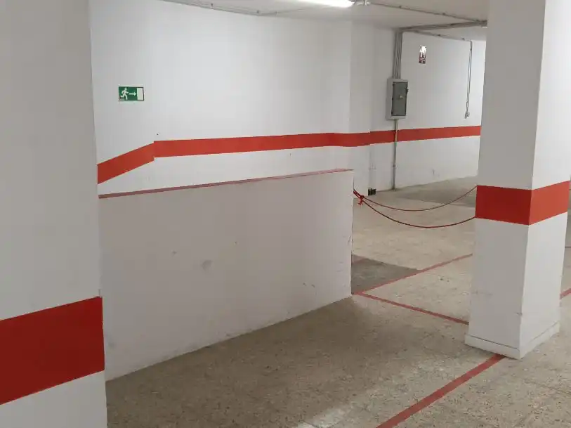 Garage for rent in Santa Cruz de Tenerife  with Alarm