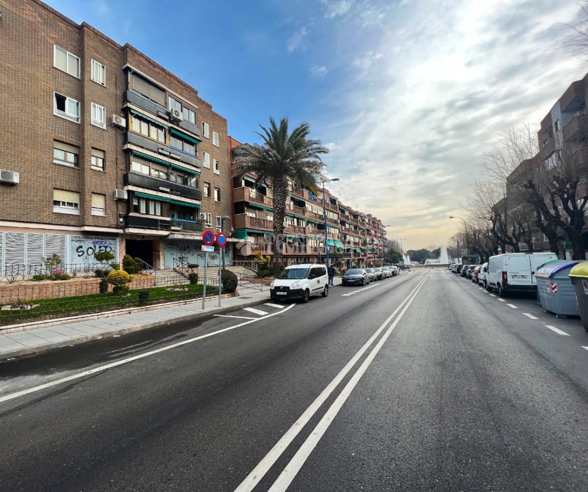 Vista exterior de Pis en venda en Leganés