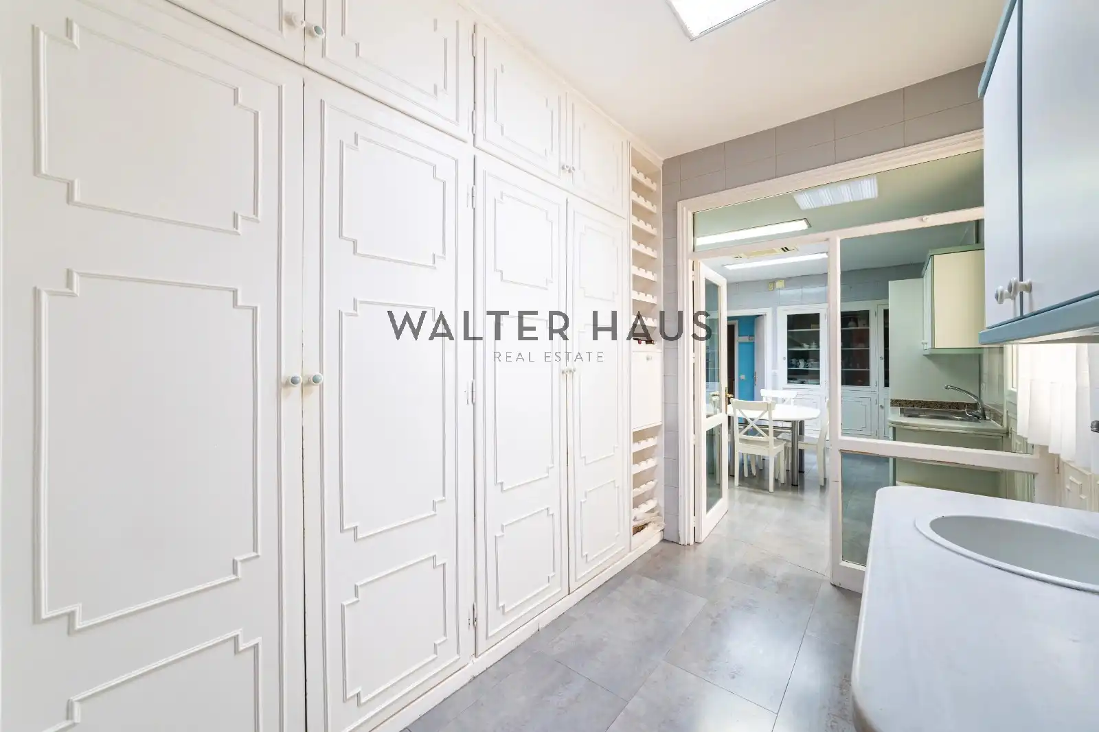 Flat with lift for sale in Calle de Modesto Lafuente, imagen 47