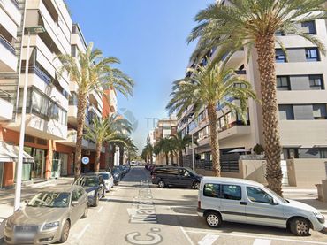Piso en venta en AV JOSE ESQUITINO SEMPERE  Es: Pl: Pt:B  ELCHE/ELX (ALICANTE)