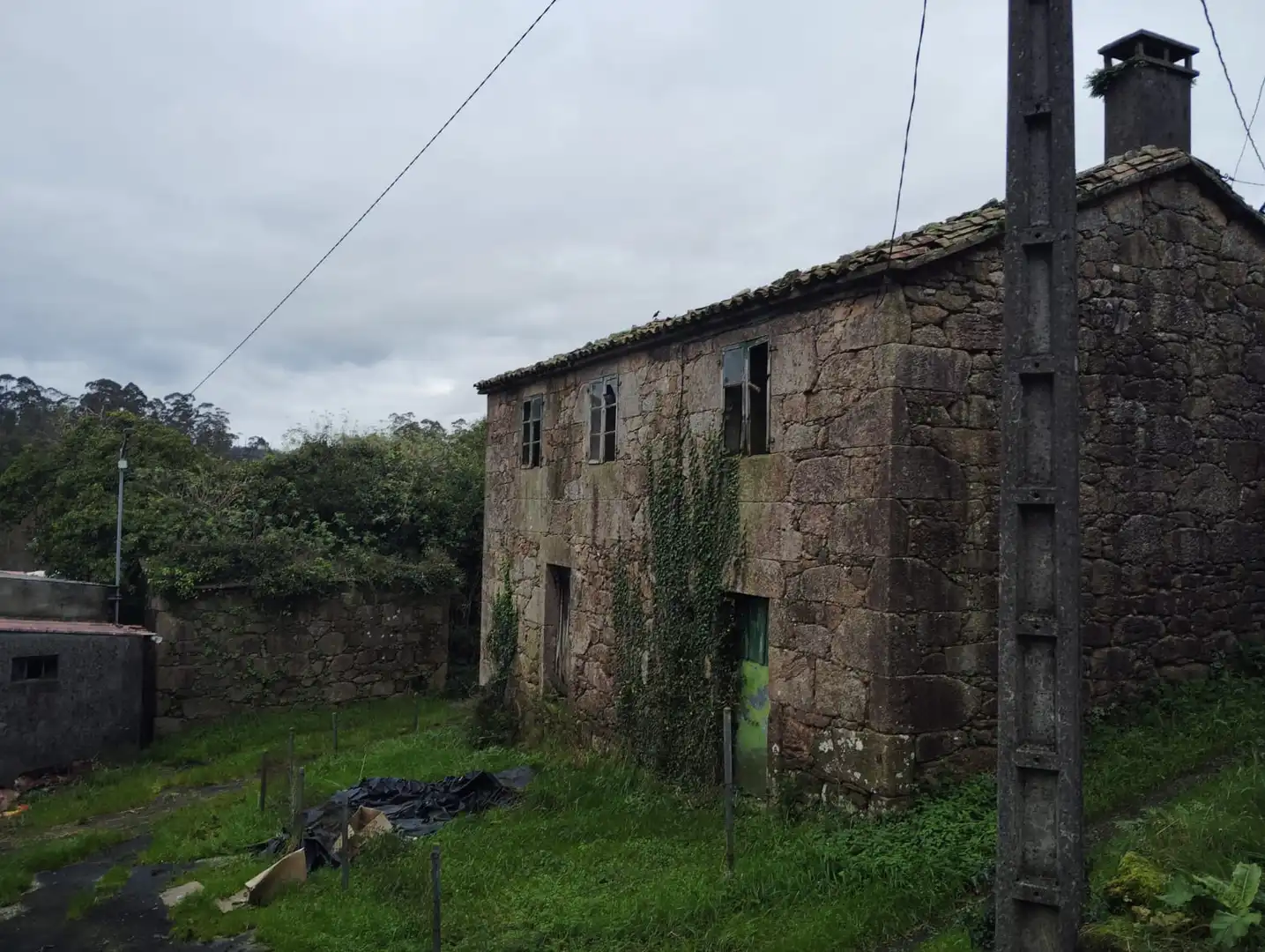 House for sale in N/A