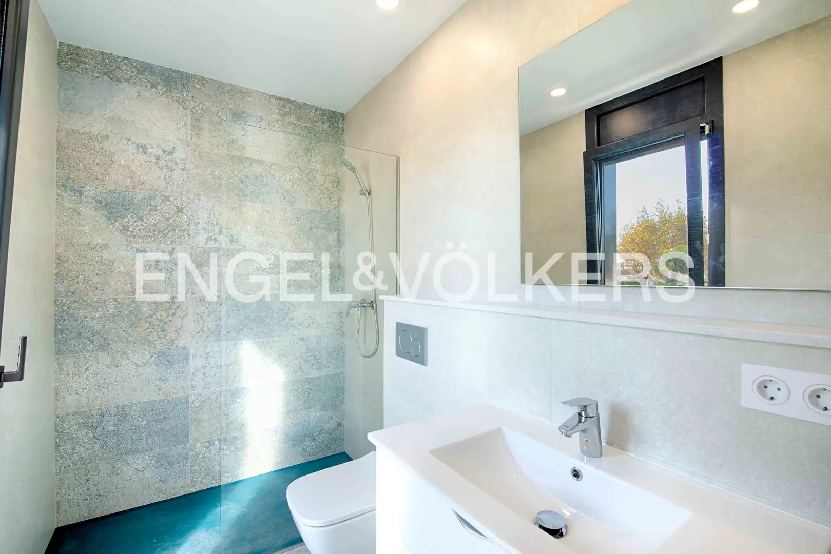 Terraced house with terrace for sale in Carrer Requesens, imagen 26