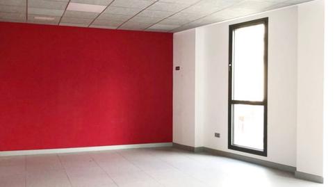 Foto 2 de Oficina de lloguer a Los Moros, 4-6, Barrio del Centro, Gijón