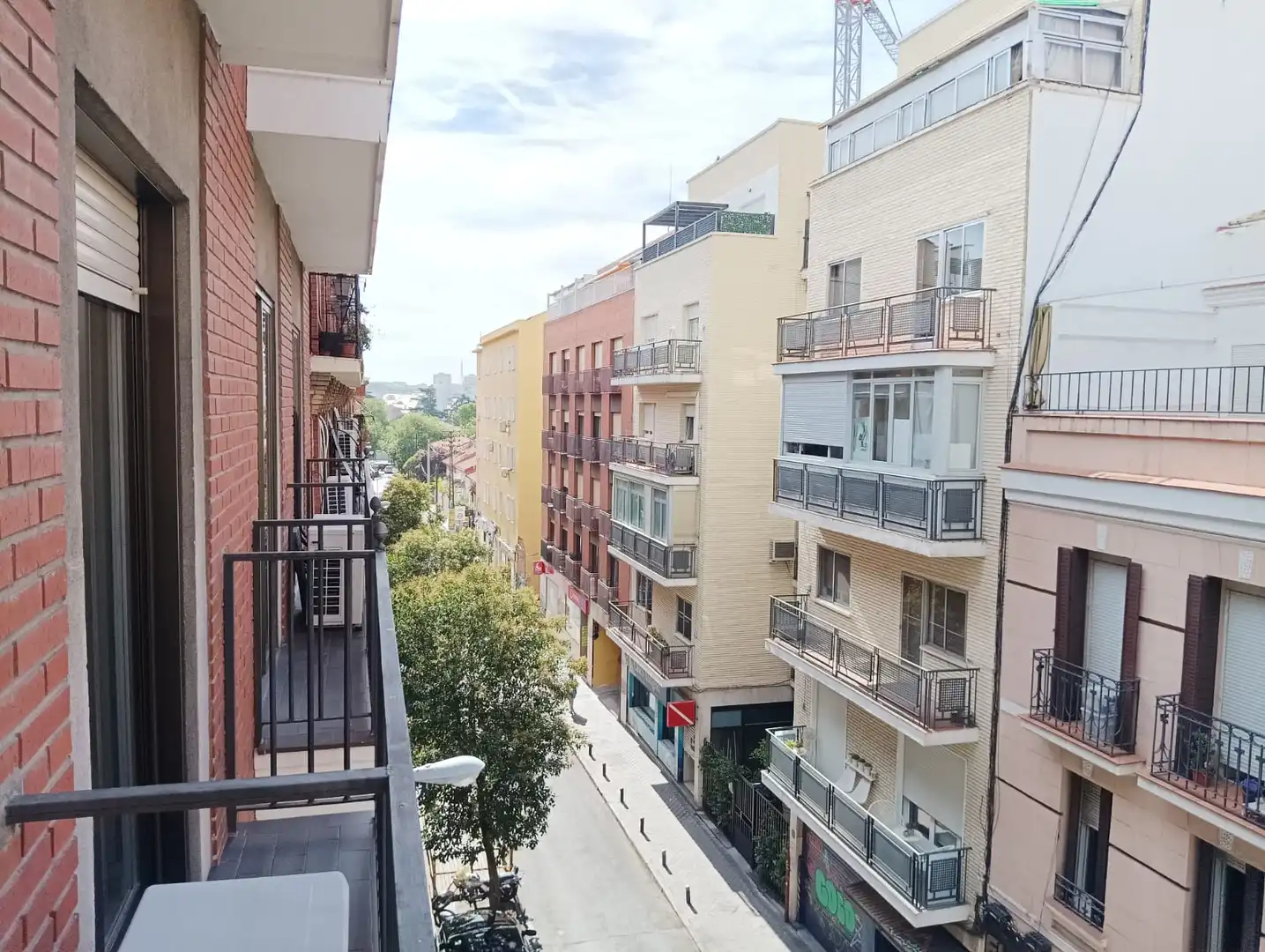 Vista exterior de Pis de lloguer en Madrid amb Aire condicionat, Moblat i Balcó