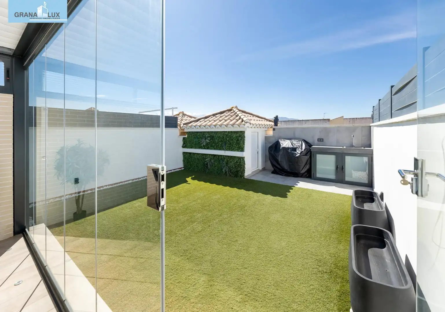 Terrasse von Wohnung zum Verkauf in Las Gabias mit Terrasse, Abstellraum und Gemeinschaftspool