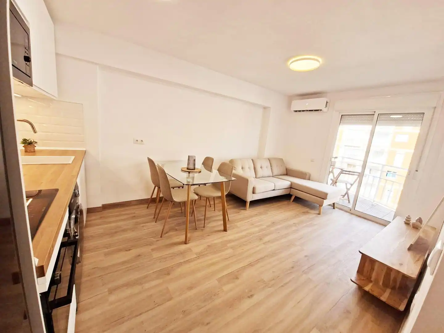 Flat with pool for sale in Calle LUIS VIVES, imagen 14
