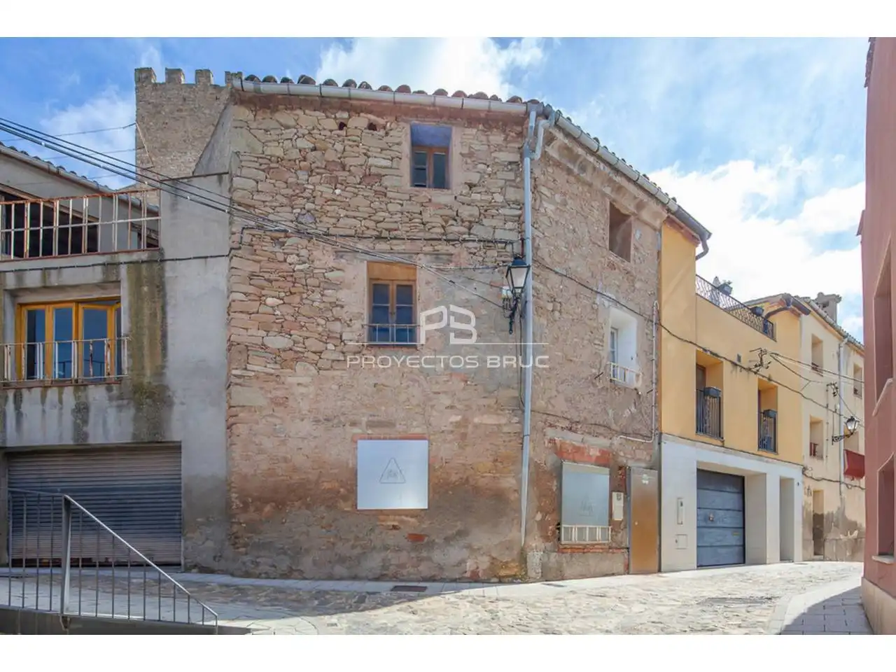 Casa en venta en Calle Sota del Castell