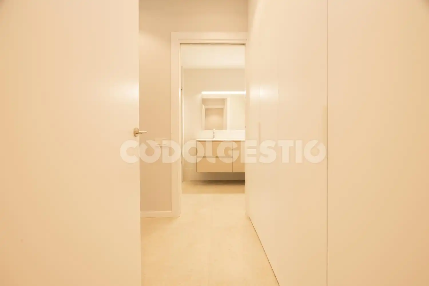 Flat for sale in Vic  with Terrace