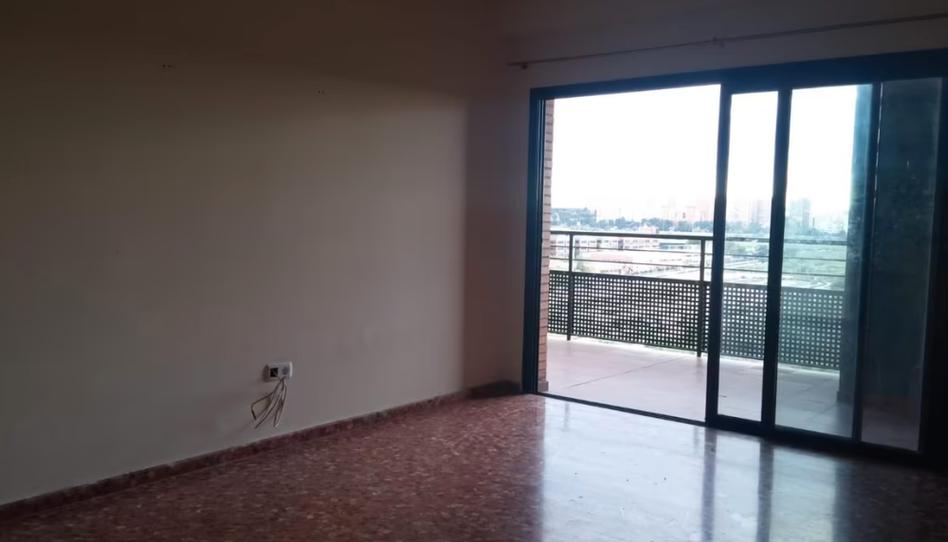 Foto 1 de Pis de lloguer a Casas Verdes, Valencia