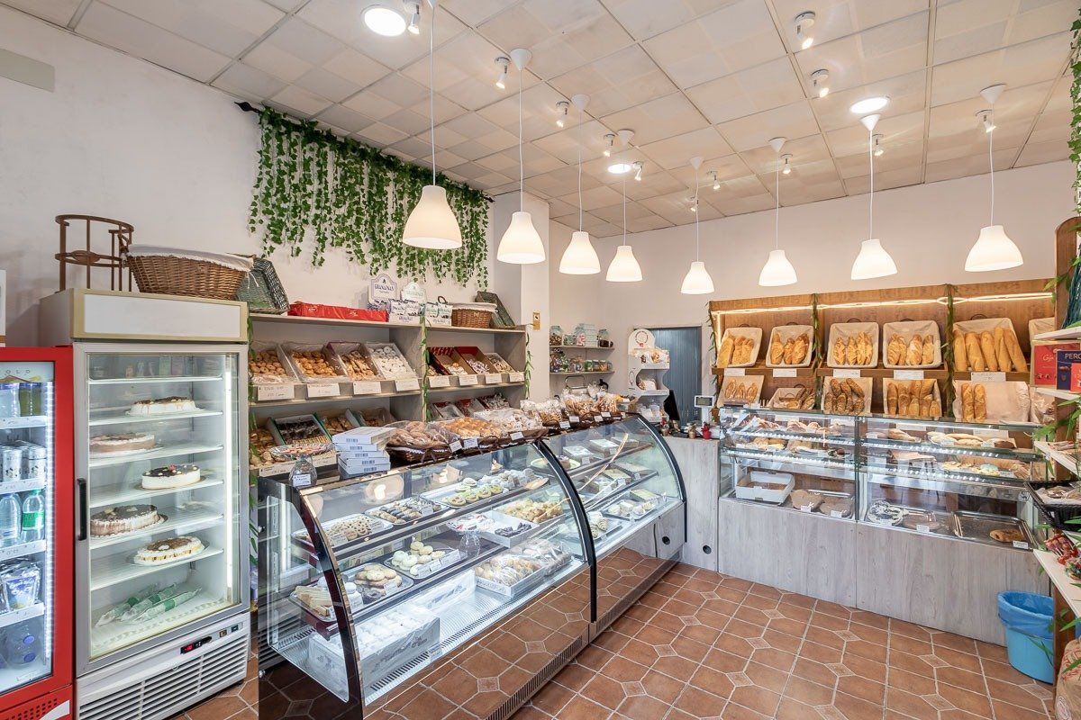 Local en venta en  Granada Capital