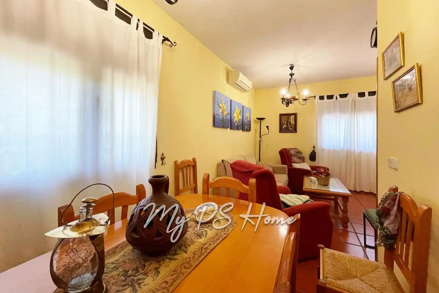 Sala de estar de Casa o chalet en venta en Barajas de Melo con Aire acondicionado, Jardín privado y Amueblado