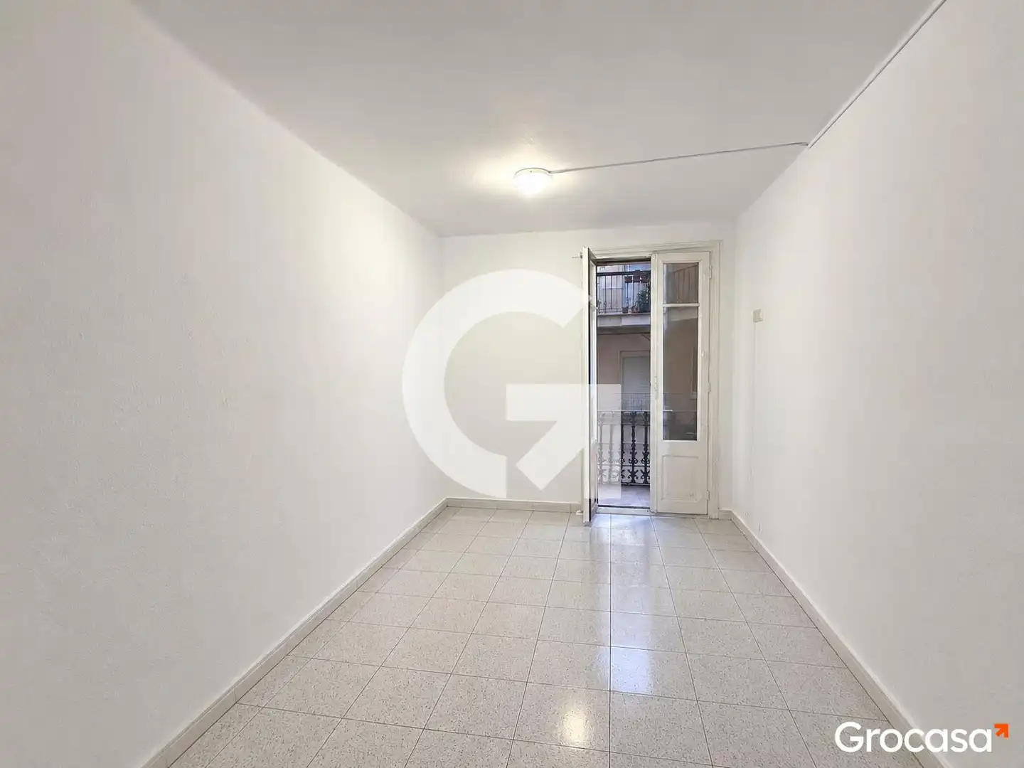 Piso con terraza en venta en Sants - Montjuïc, imagen 2