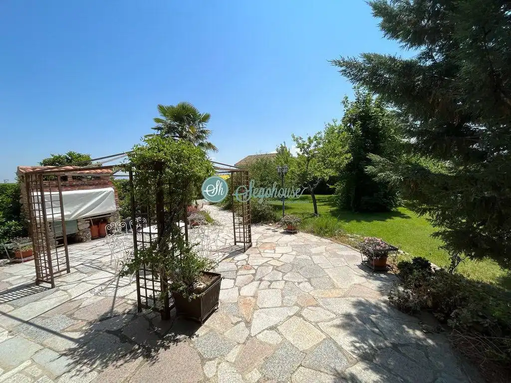 Jardín de Casa o chalet en venta en Valverde del Majano con Calefacción, Terraza y Trastero