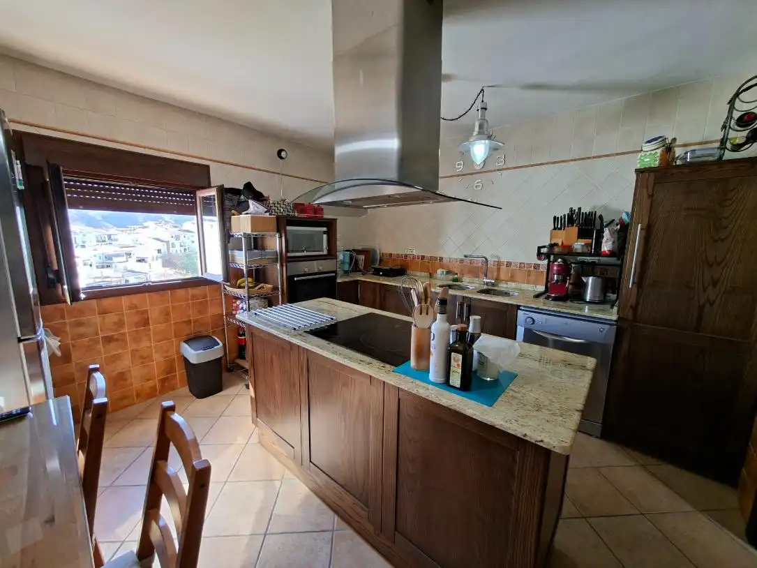 Kitchen of Houses for sale in Álora, Málaga