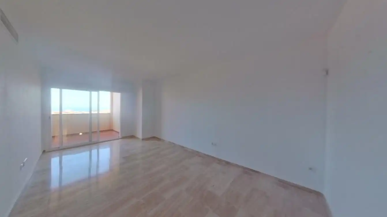 Living room of Flat for sale in Mijas