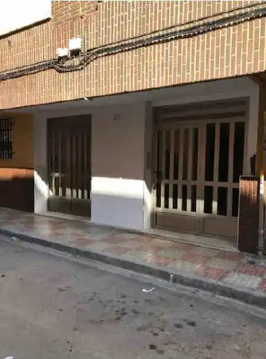 Local comercial en venda a Carrer Papa Joan XXIII 5, imagen 4