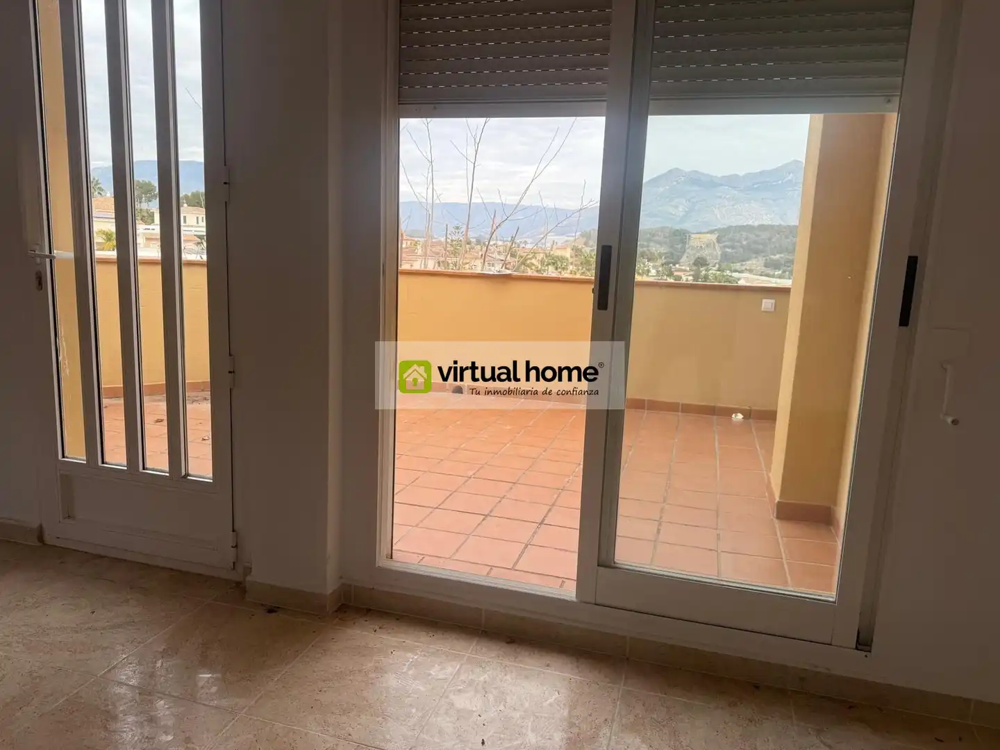 Habitación de Casa o chalet en venta en La Nucia con Jardín privado, Terraza y Trastero
