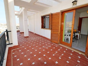 Ático con balcón en venta en Playa del Cura