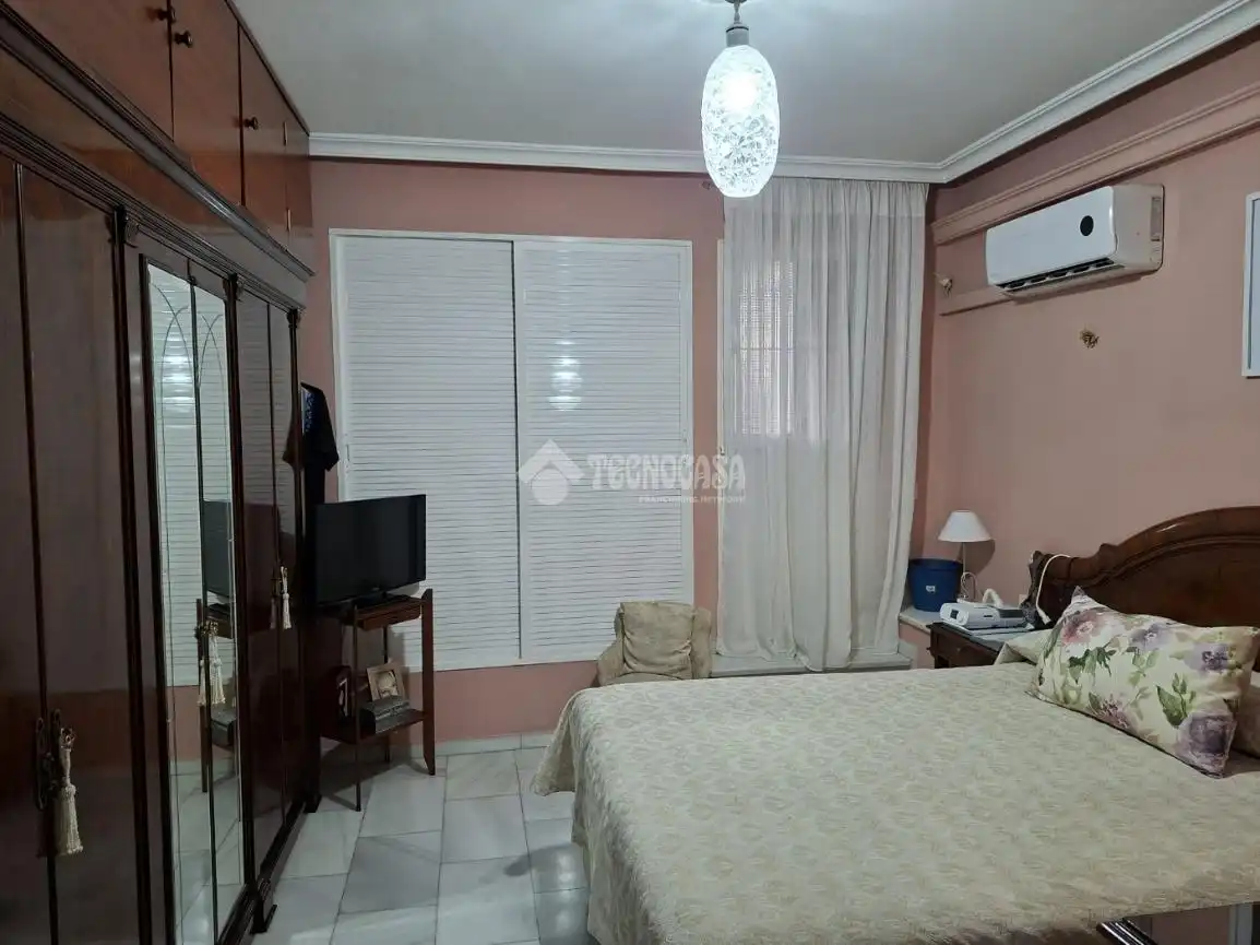 Habitación de Casa o chalet en venta en Sevilla con Aire acondicionado, Terraza y Balcón