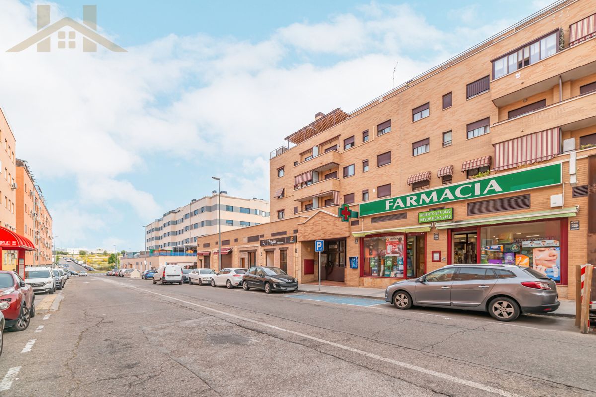 Exterior view of Flat for sale in Valdemoro  with Air Conditioner, Heating and Terrace