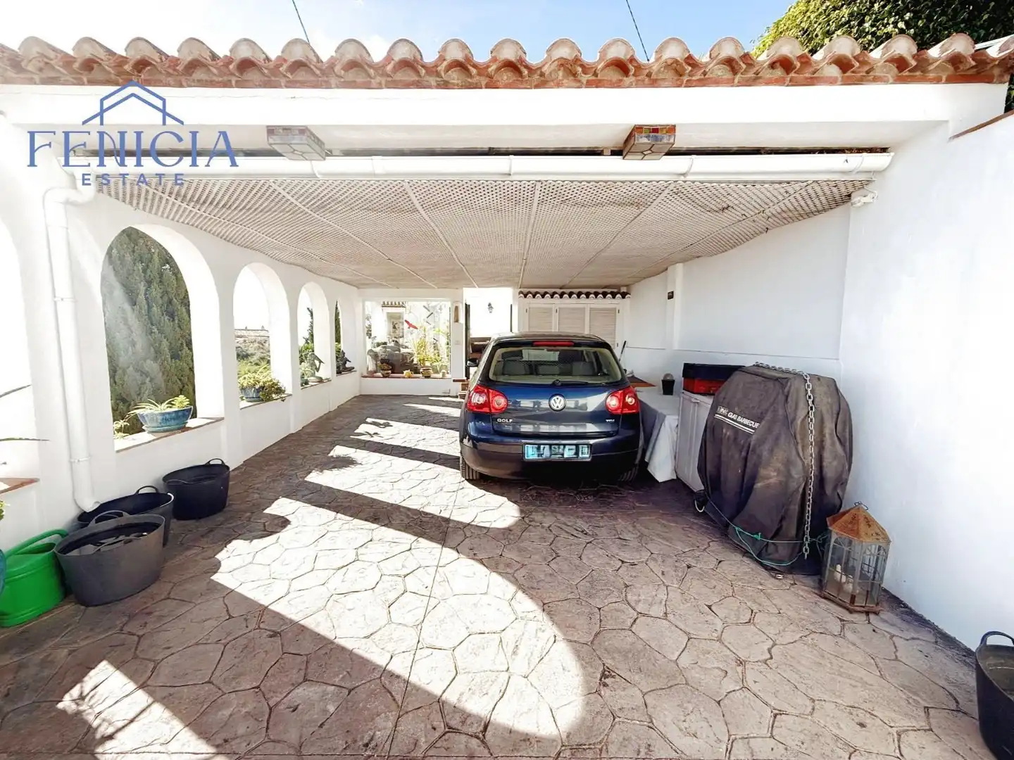 Parking de Casa o chalet en venta en Almuñécar con Aire acondicionado, Calefacción y Jardín privado