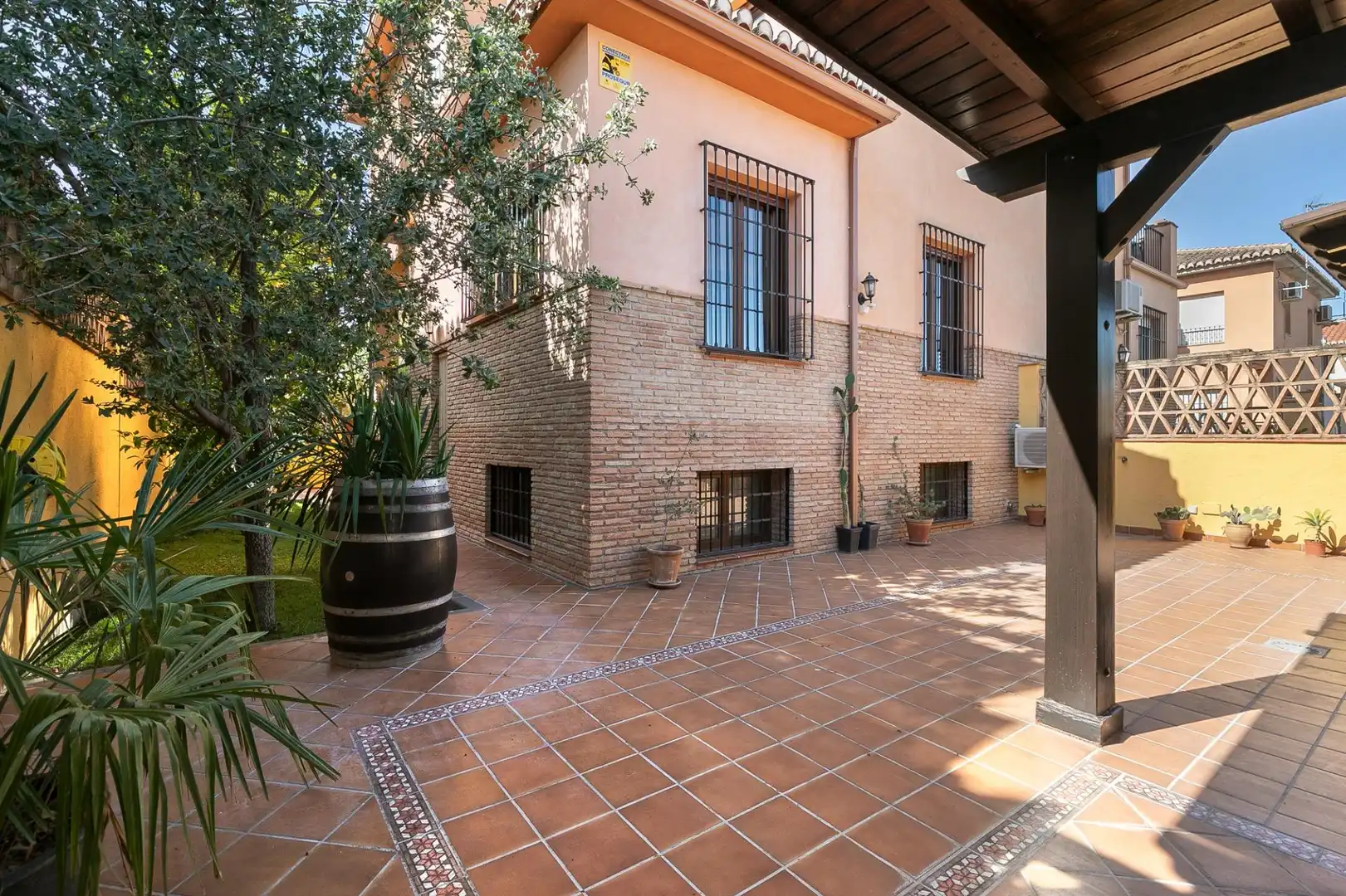 Casa en venta en Calle Calle Arniches 21