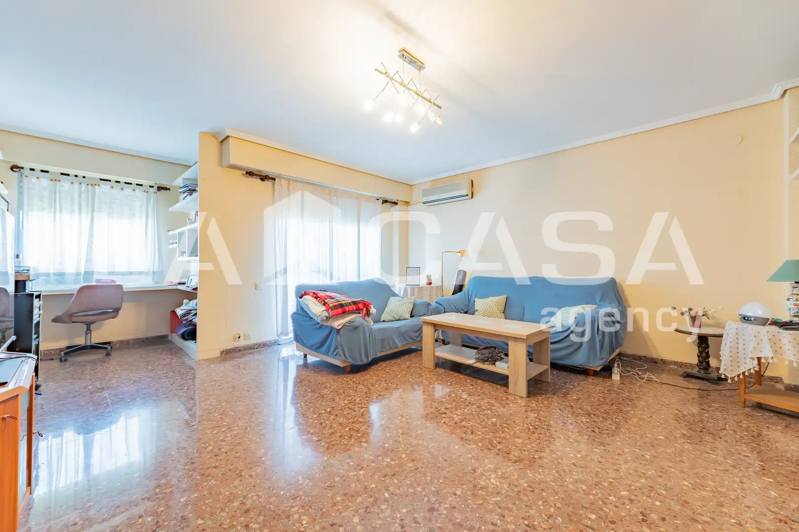 Sala de estar de Piso en venta en  Valencia Capital con Balcón