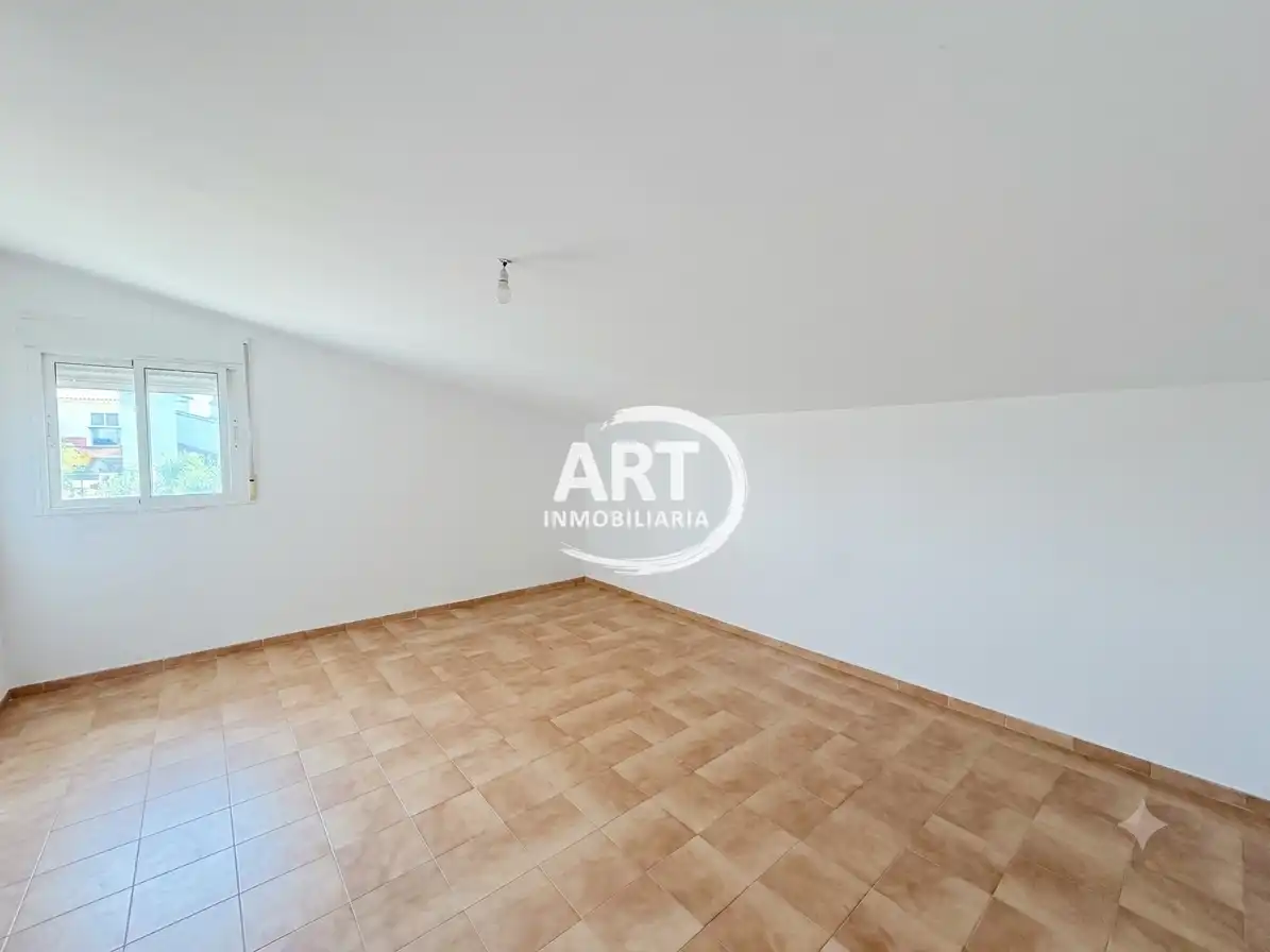 Houses for sale in L'Eliana  with Air Conditioner, Heating and Private garden