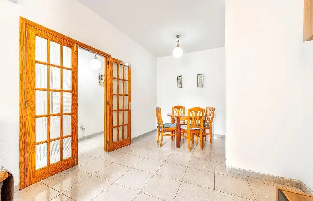 Dining room of Flat for rent in Las Palmas de Gran Canaria  with Furnished, Washing machine and Microwave