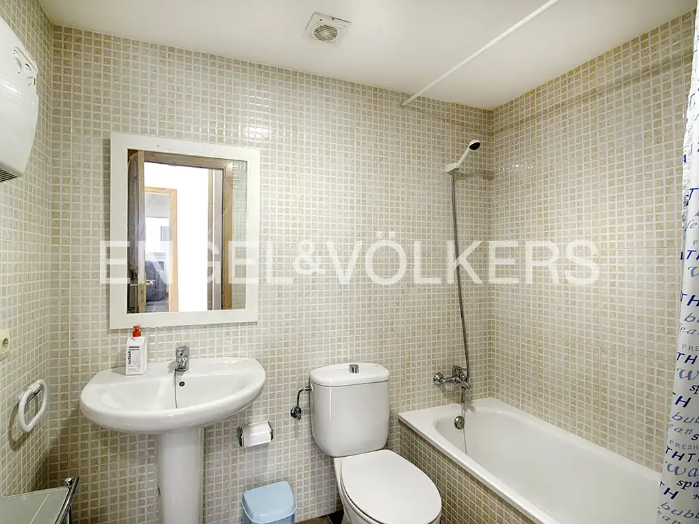 Bathroom of Buildings for sale in Empuriabrava