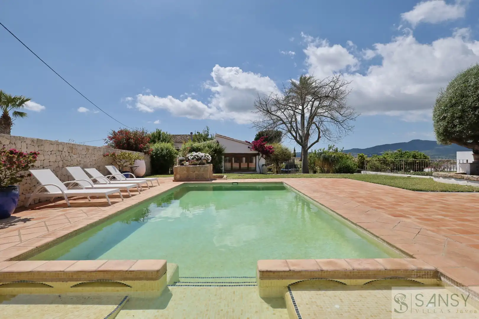 Swimming pool of Houses for sale in Jávea / Xàbia  with Air Conditioner, Heating and Terrace