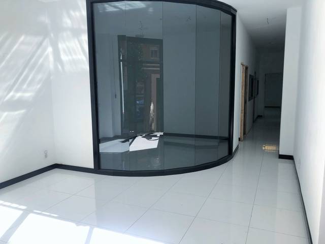 Local comercial en Venta en Carrer de la Ciutat de Mula, 13 en Mestalla