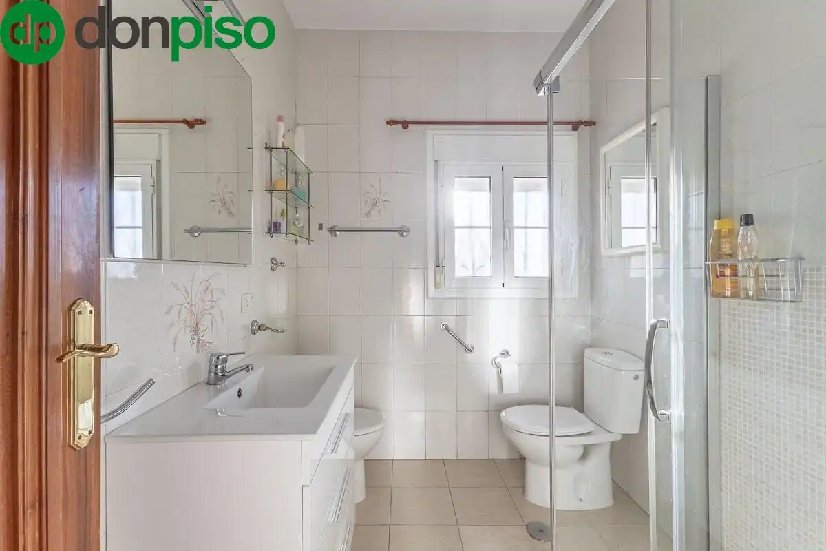 House with garden for sale in Calle GRANADA, imagen 14