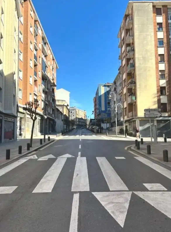 Vista exterior de Local en venta en Bilbao 