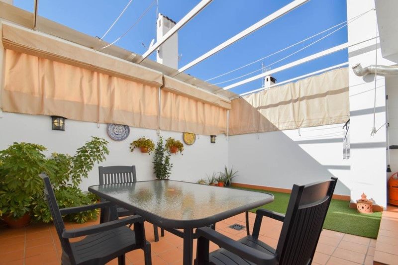 Terrace of Single-family semi-detached for sale in Atarfe