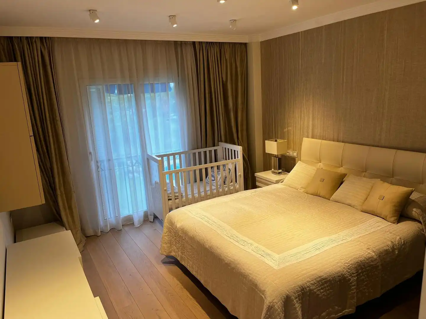 Apartament amb piscina en venda a Nueva Andalucía, imagen 15