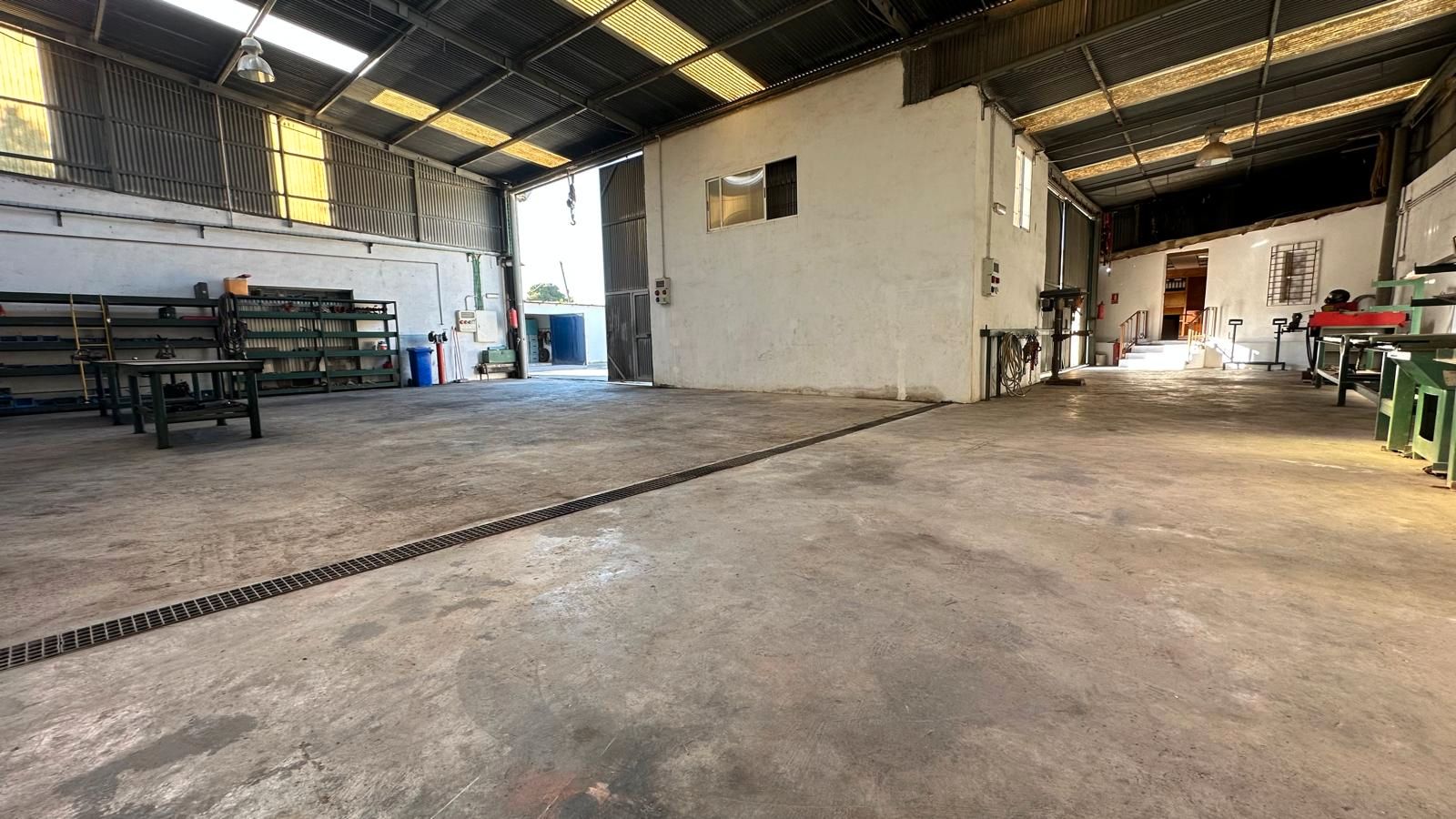 Exterior view of Industrial buildings to rent in La Unión