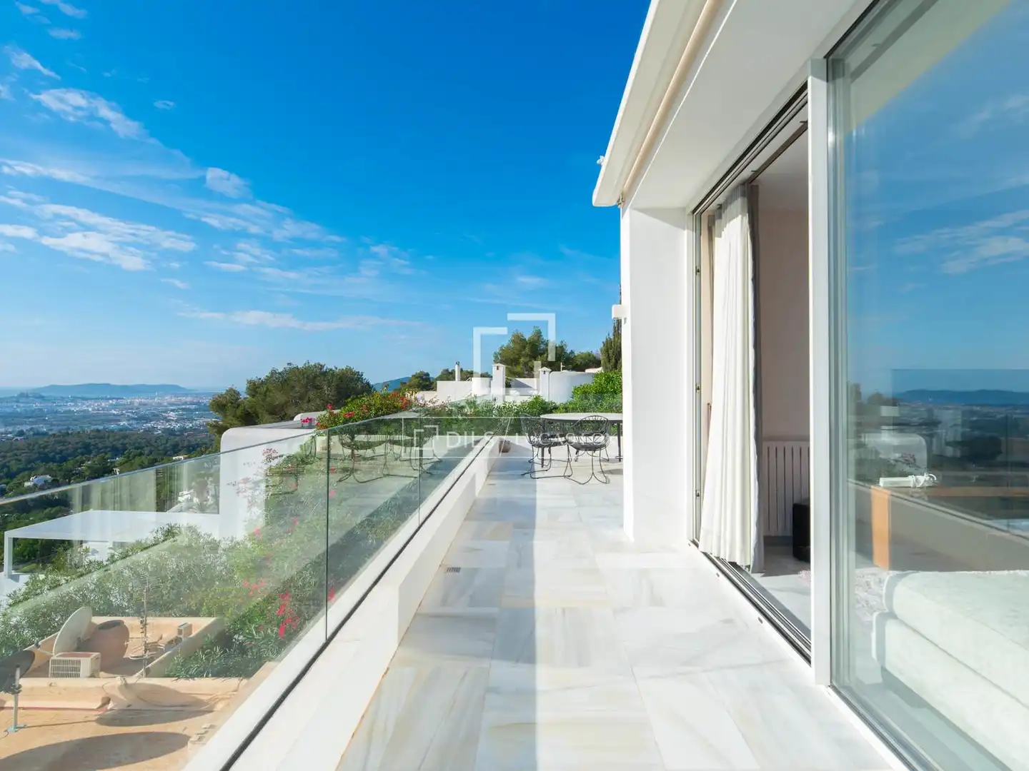Terrace of Houses for sale in Santa Eulària des Riu  with Air Conditioner, Heating and Private garden