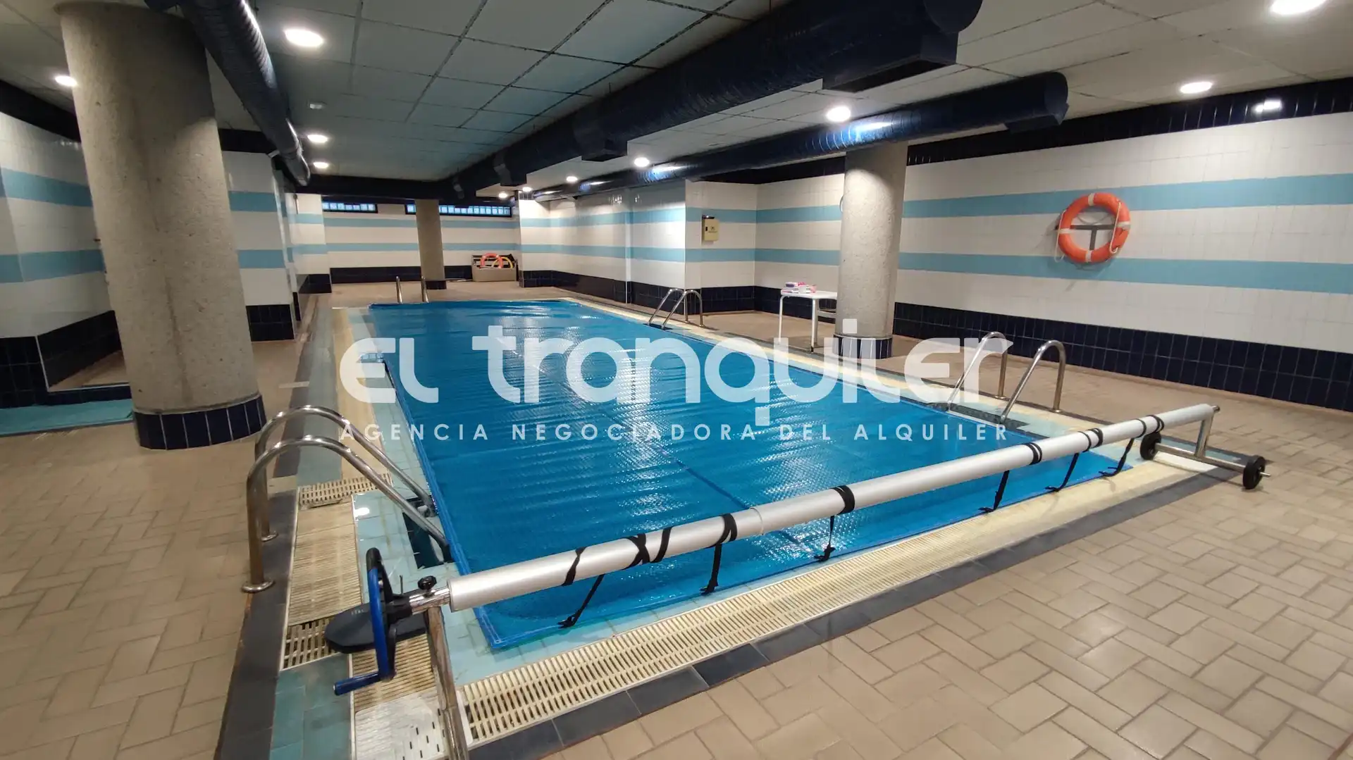 Piscina de Pis de lloguer en Madrid amb Aire condicionat, Parquet i Piscina