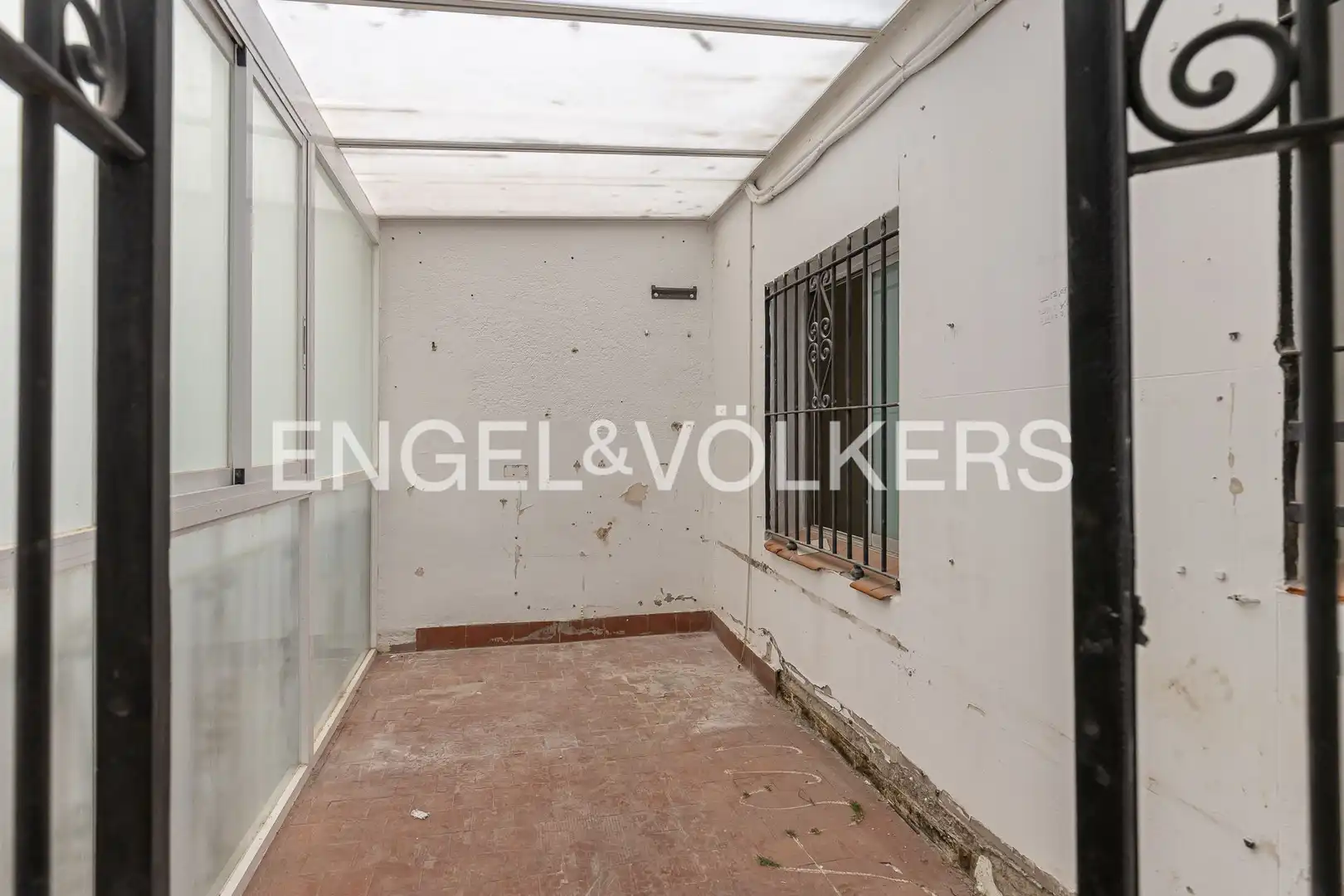 Flat for sale in Madrid  with Heating