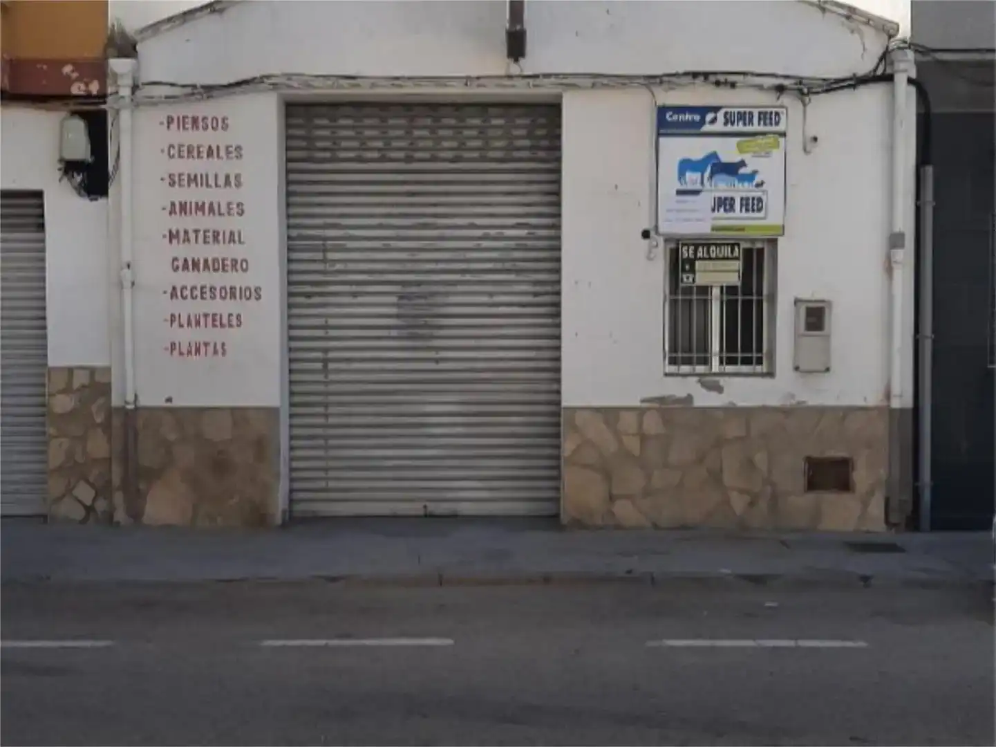 Local de alquiler en Chelva