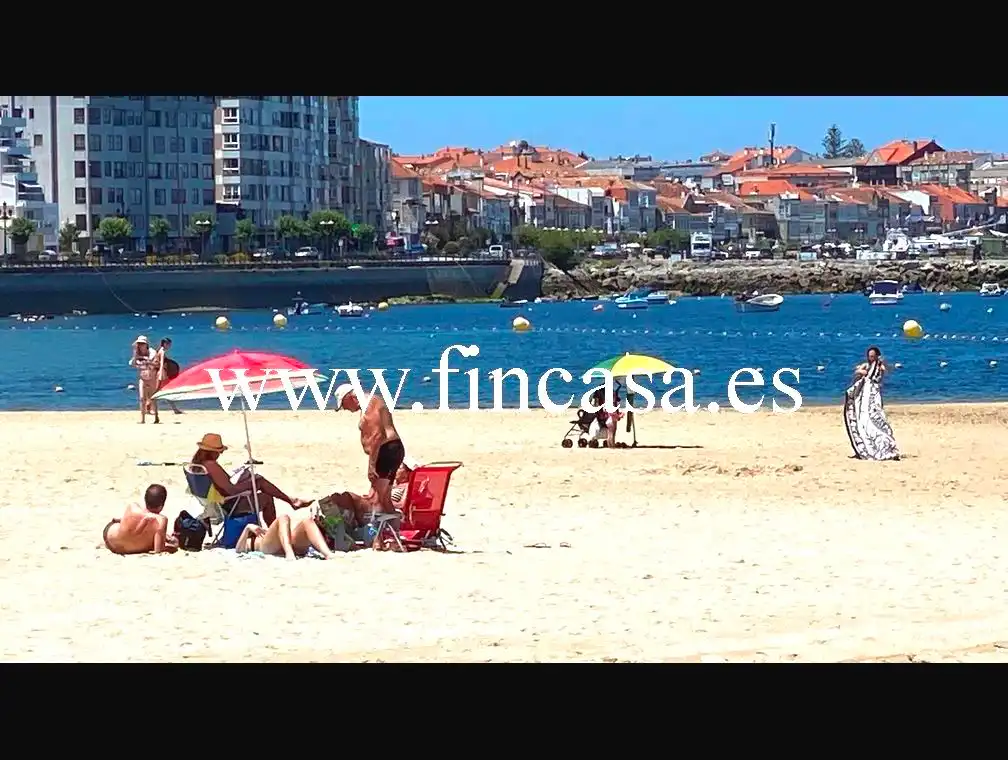 Piso de alquiler en Baiona con Calefacción, Terraza y Amueblado