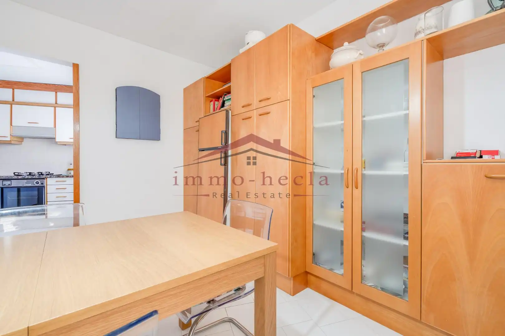 Küche von Einfamilien-Reihenhaus zum Verkauf in Vilanova del Camí mit Heizung, Terrasse und Abstellraum