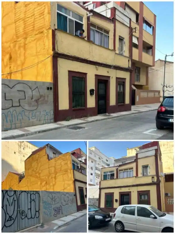 Außenansicht von Gebäude zum Verkauf in Málaga