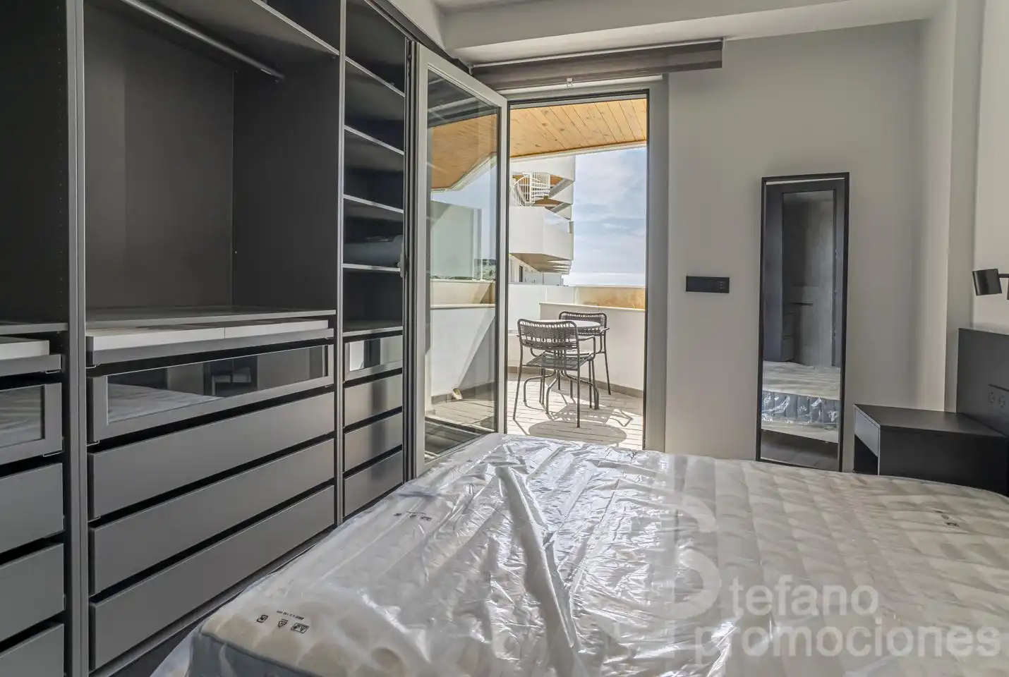 Habitación de Piso en venta en Málaga con Aire acondicionado, Terraza y Trastero